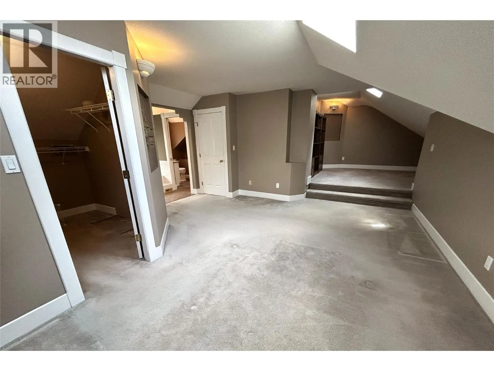 205 Merlin Court. Kelowna, British Columbia