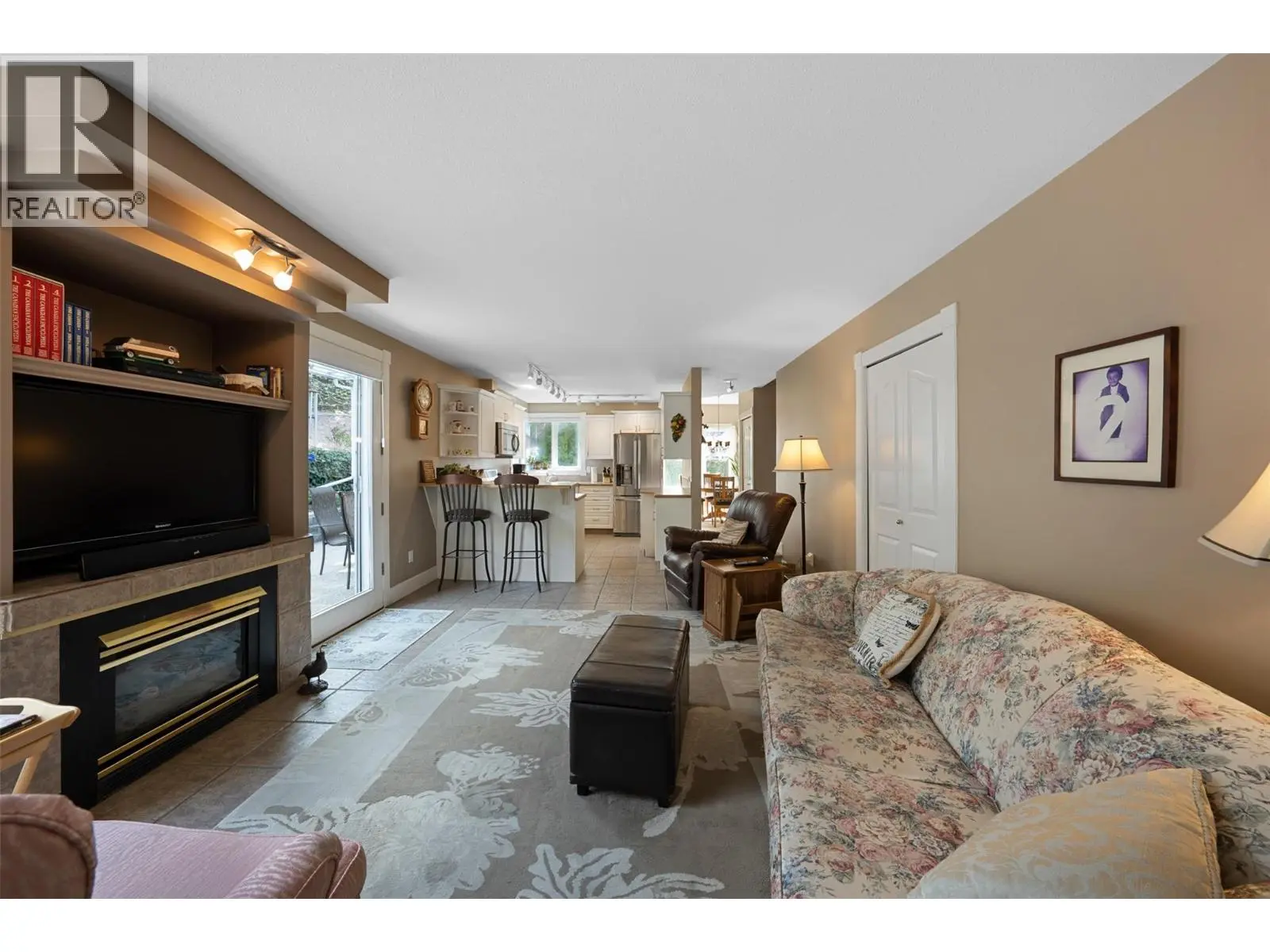 205 Merlin Court. Kelowna, British Columbia