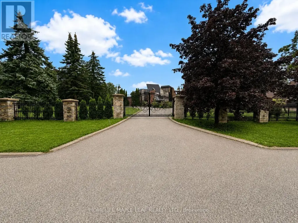 10 Edgeforest Drive, Brampton (Toronto Gore Rural Estate)