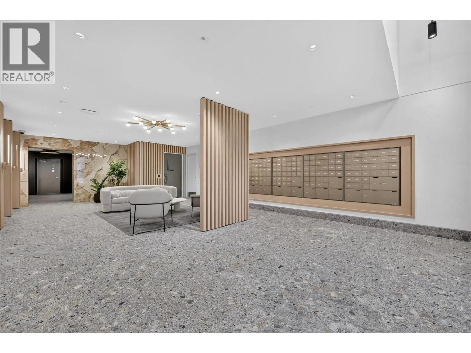 3300 Lakeshore Road Unit# 1303. Kelowna, British Columbia
