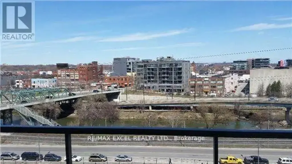 722 - 32 Trolley Crescent, Toronto (Waterfront Communities)