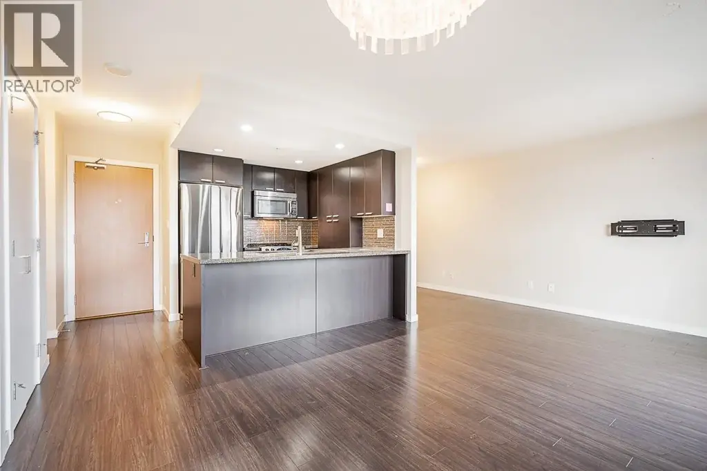 1705 2232 Douglas Road, Burnaby