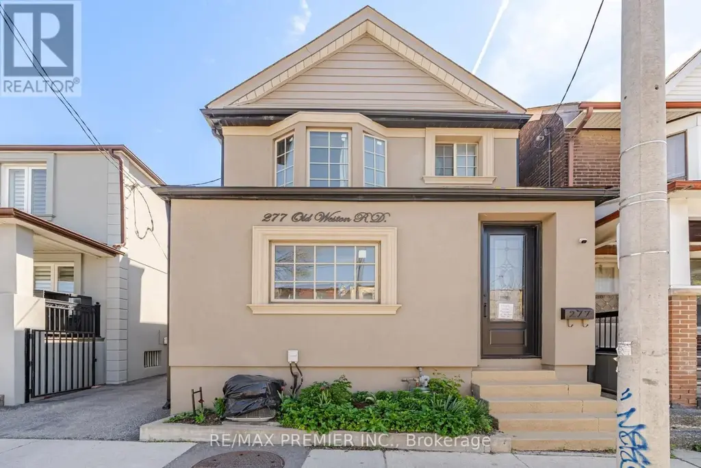 277 Old Weston Road, Toronto (Weston-Pellam Park)