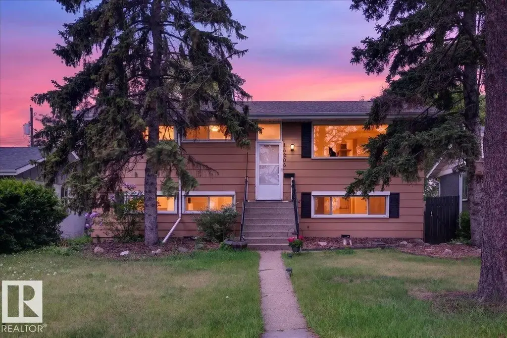 16206 79a Av Nw, Edmonton