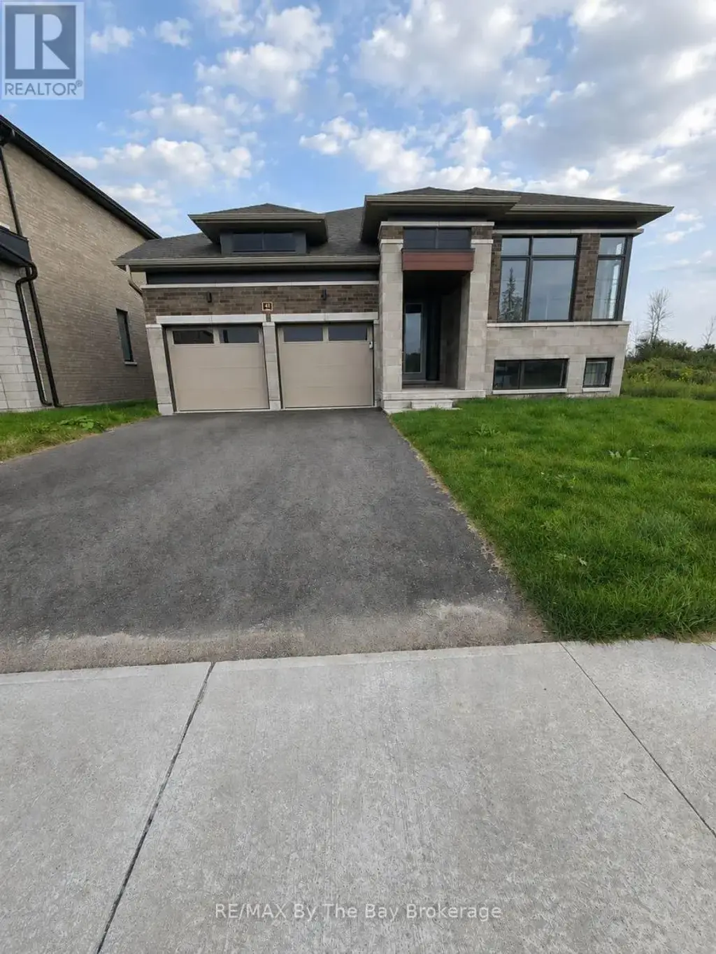 40 Rosanne Circle, Wasaga Beach