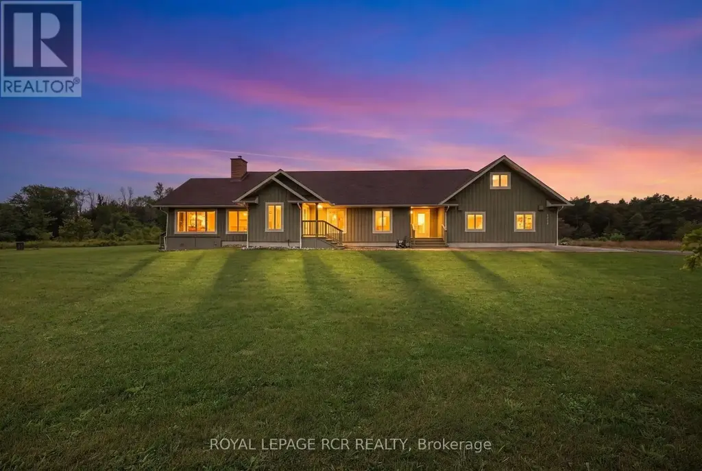 2192 Atkinson Road, Springwater