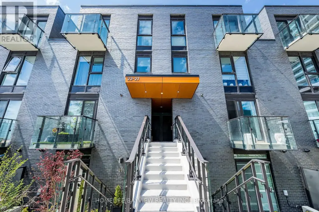 24 - 10 Brin Drive, Toronto (Edenbridge-Humber Valley)