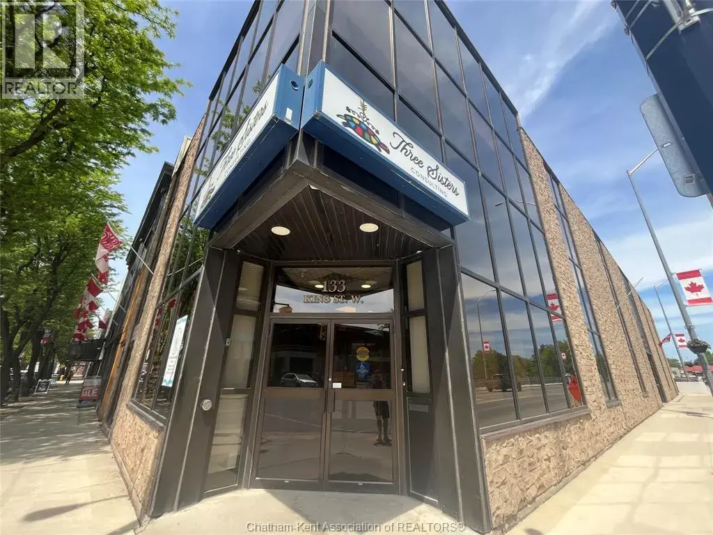 133 King Street West, Chatham