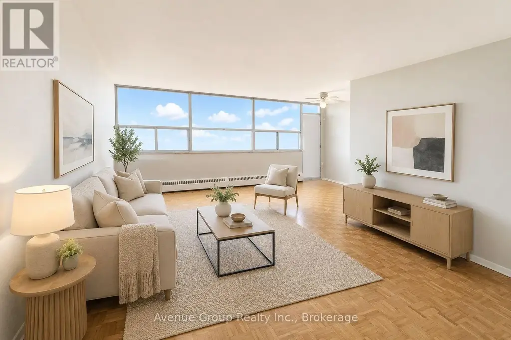 1111 - 120 Shelborne Avenue, Toronto (Bedford Park-Nortown)