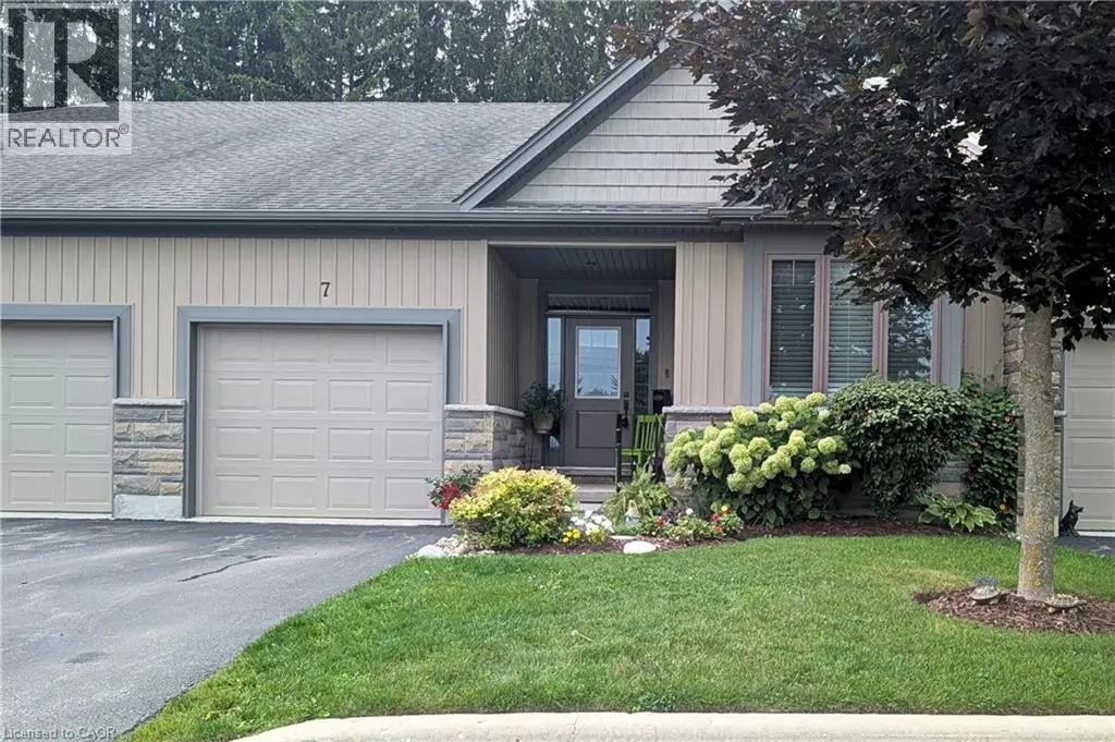 250 Hostetler Road Unit# 7, New Hamburg