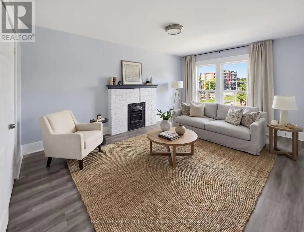 8 - 8 Ottawa Street N, Hamilton (Crown Point)