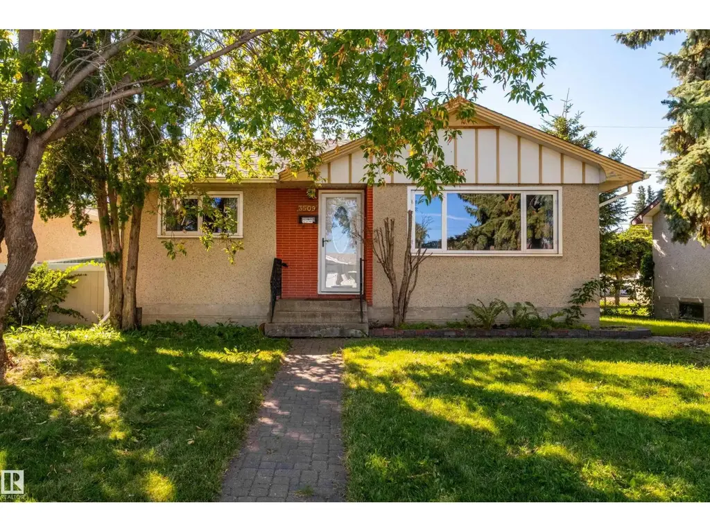 3509 121a Av Nw, Edmonton