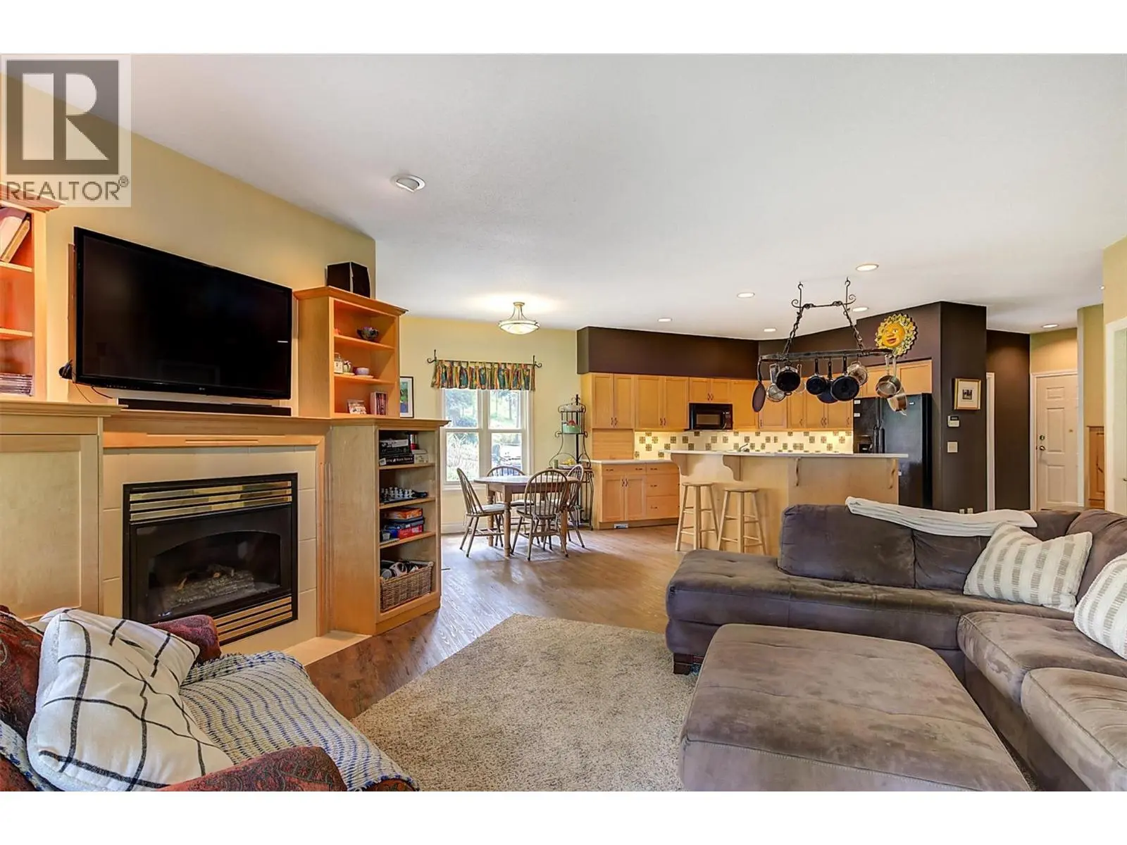 3605 Luxmoore Road. Kelowna, British Columbia