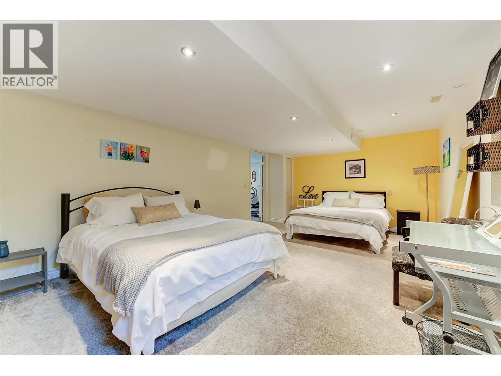 3605 Luxmoore Road. Kelowna, British Columbia