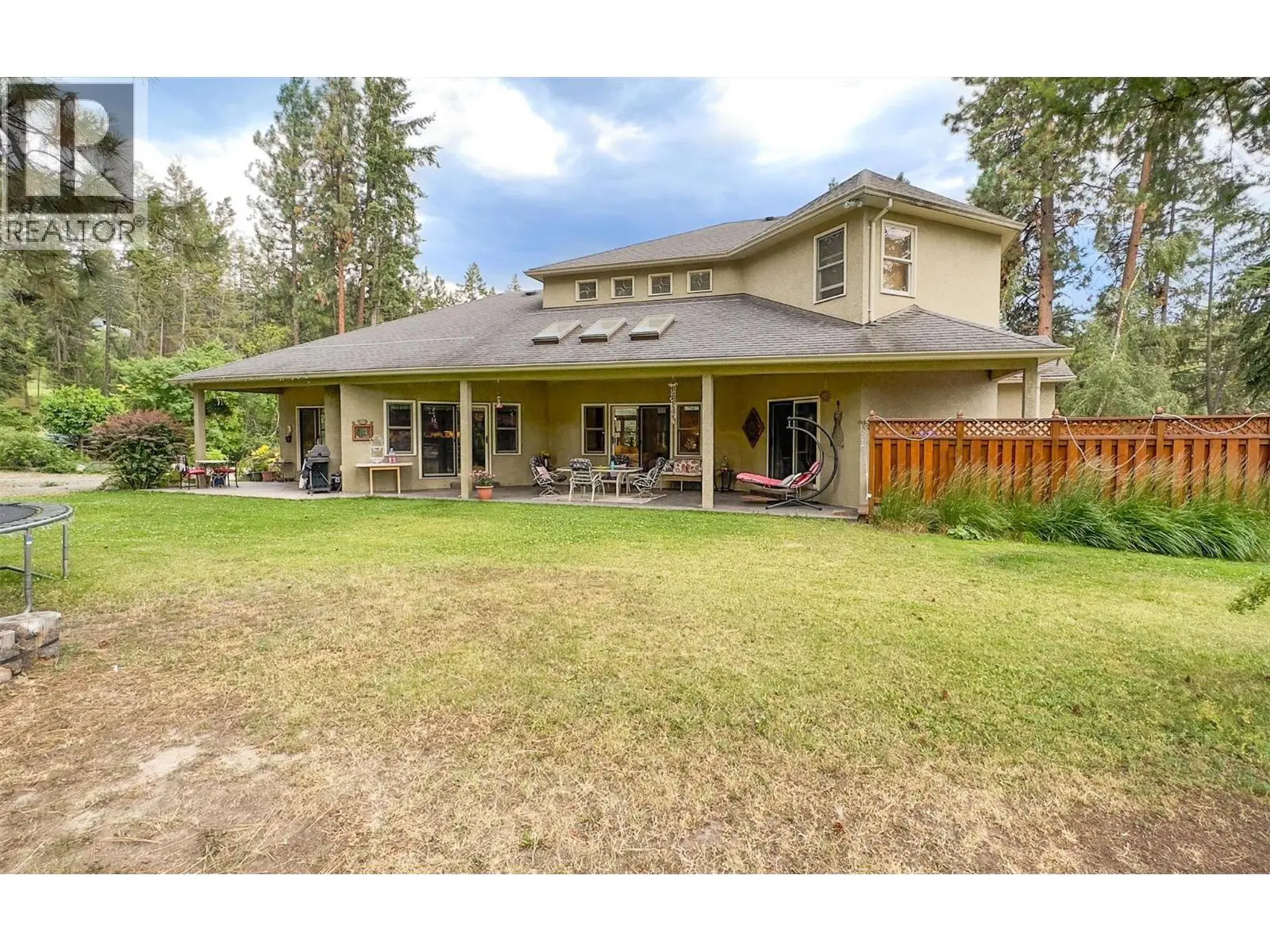 3605 Luxmoore Road. Kelowna, British Columbia