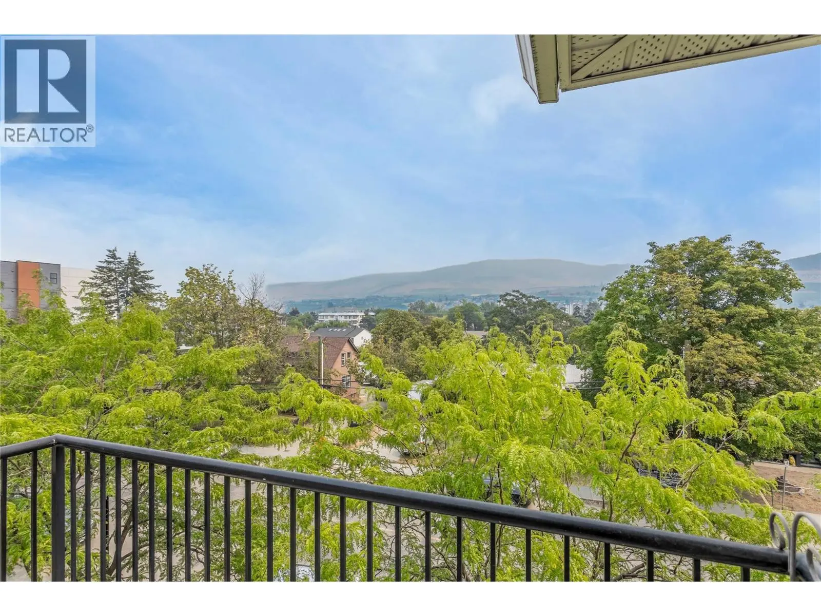 250 Dougall Road N Unit# 405. Kelowna, British Columbia