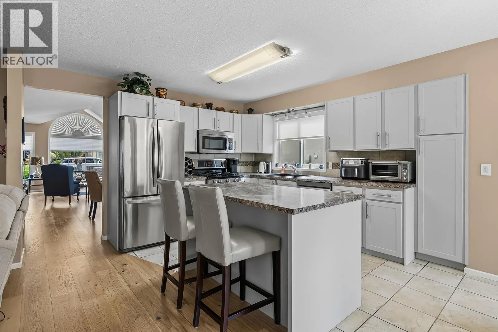 1201 Cameron Avenue Unit# 17. Kelowna, British Columbia