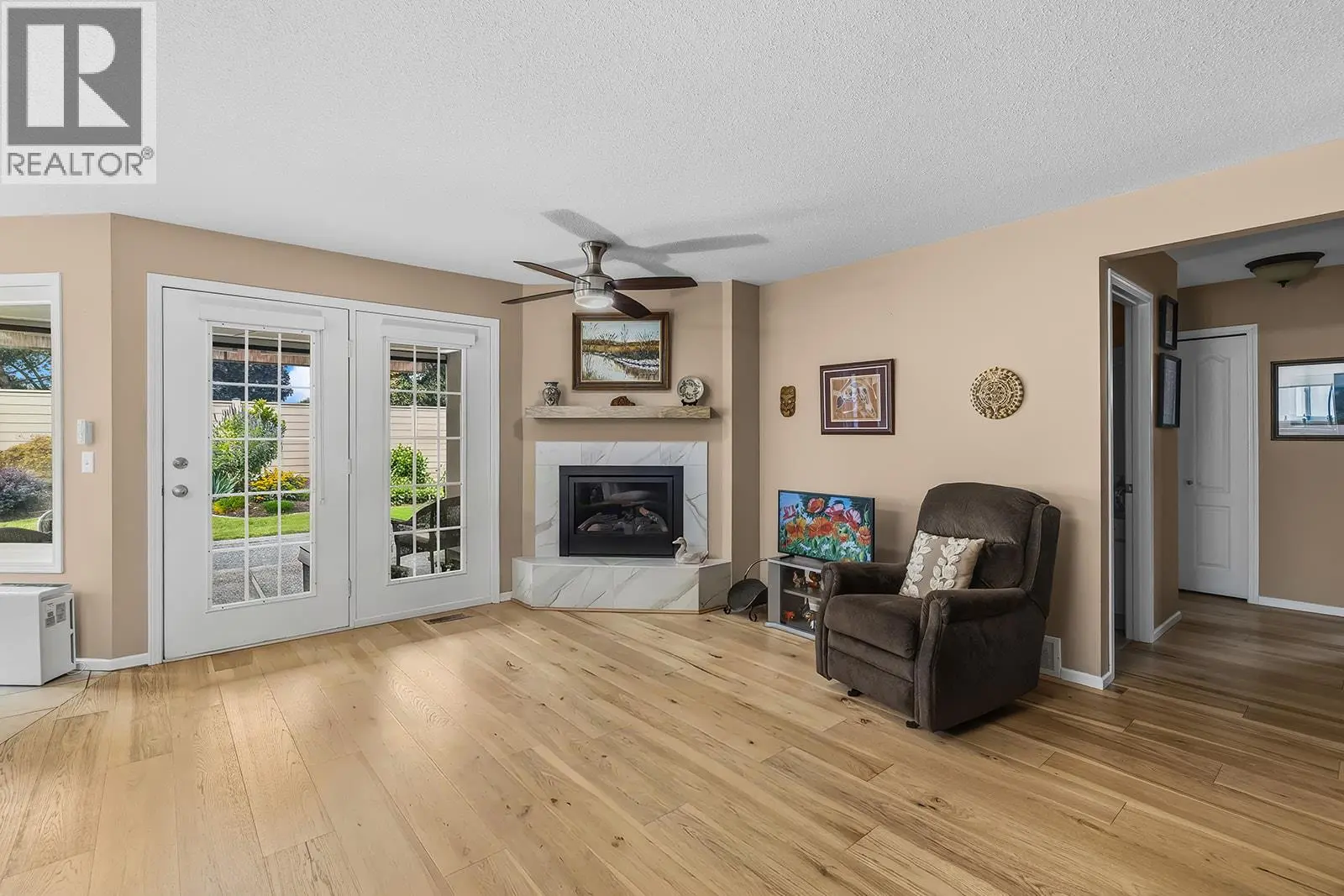 1201 Cameron Avenue Unit# 17. Kelowna, British Columbia