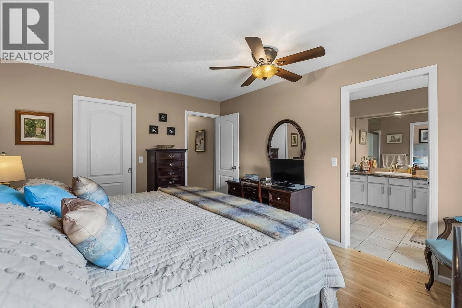 1201 Cameron Avenue Unit# 17. Kelowna, British Columbia