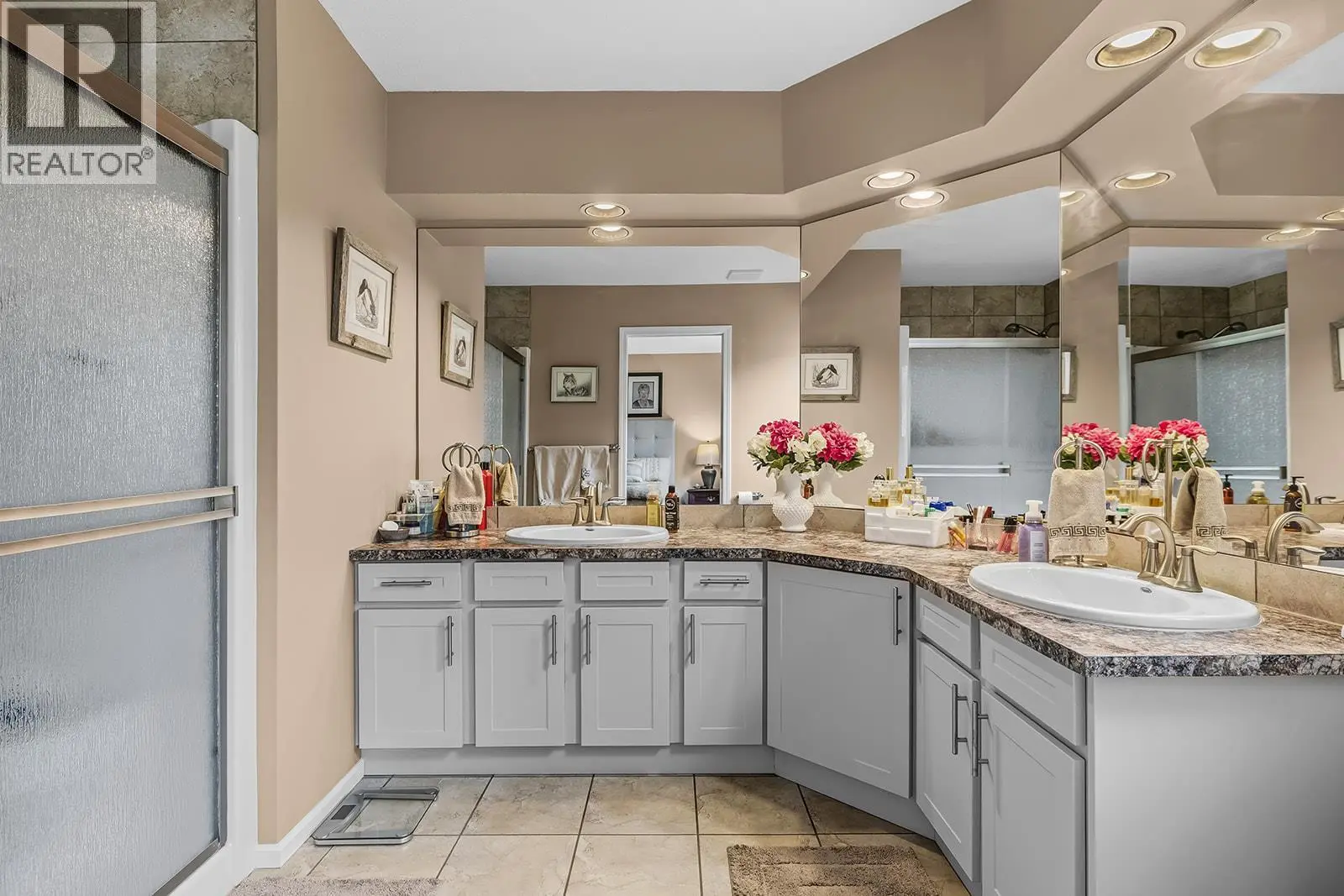 1201 Cameron Avenue Unit# 17. Kelowna, British Columbia