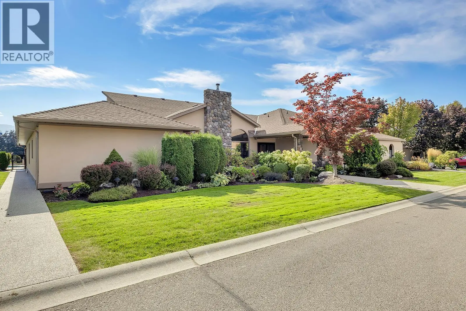 1201 Cameron Avenue Unit# 17. Kelowna, British Columbia