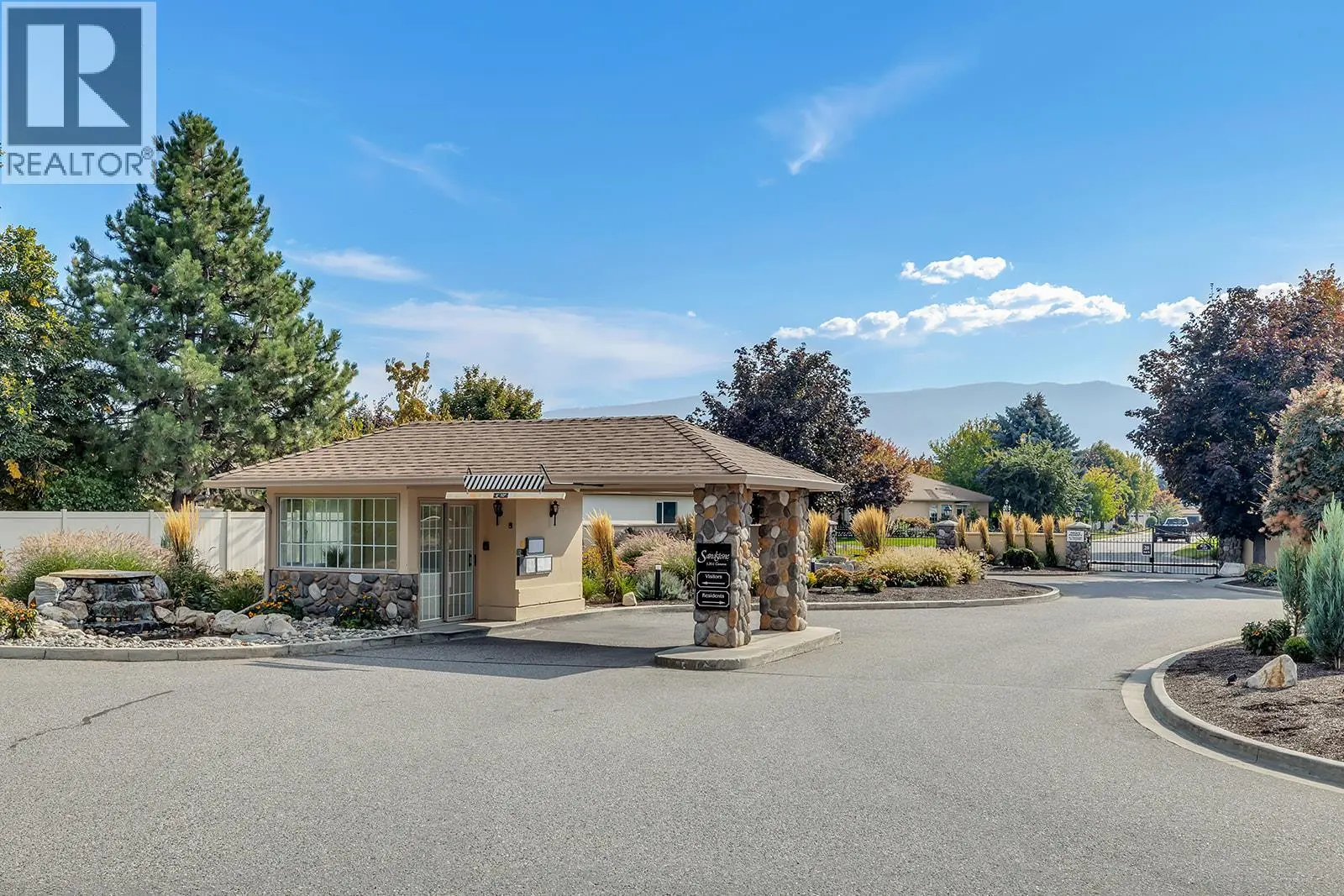 1201 Cameron Avenue Unit# 17. Kelowna, British Columbia