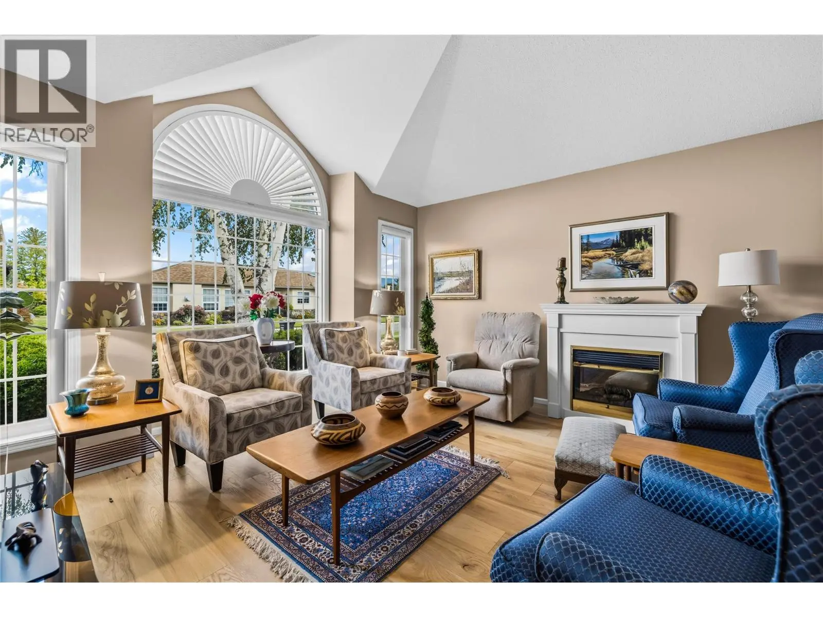 1201 Cameron Avenue Unit# 17. Kelowna, British Columbia