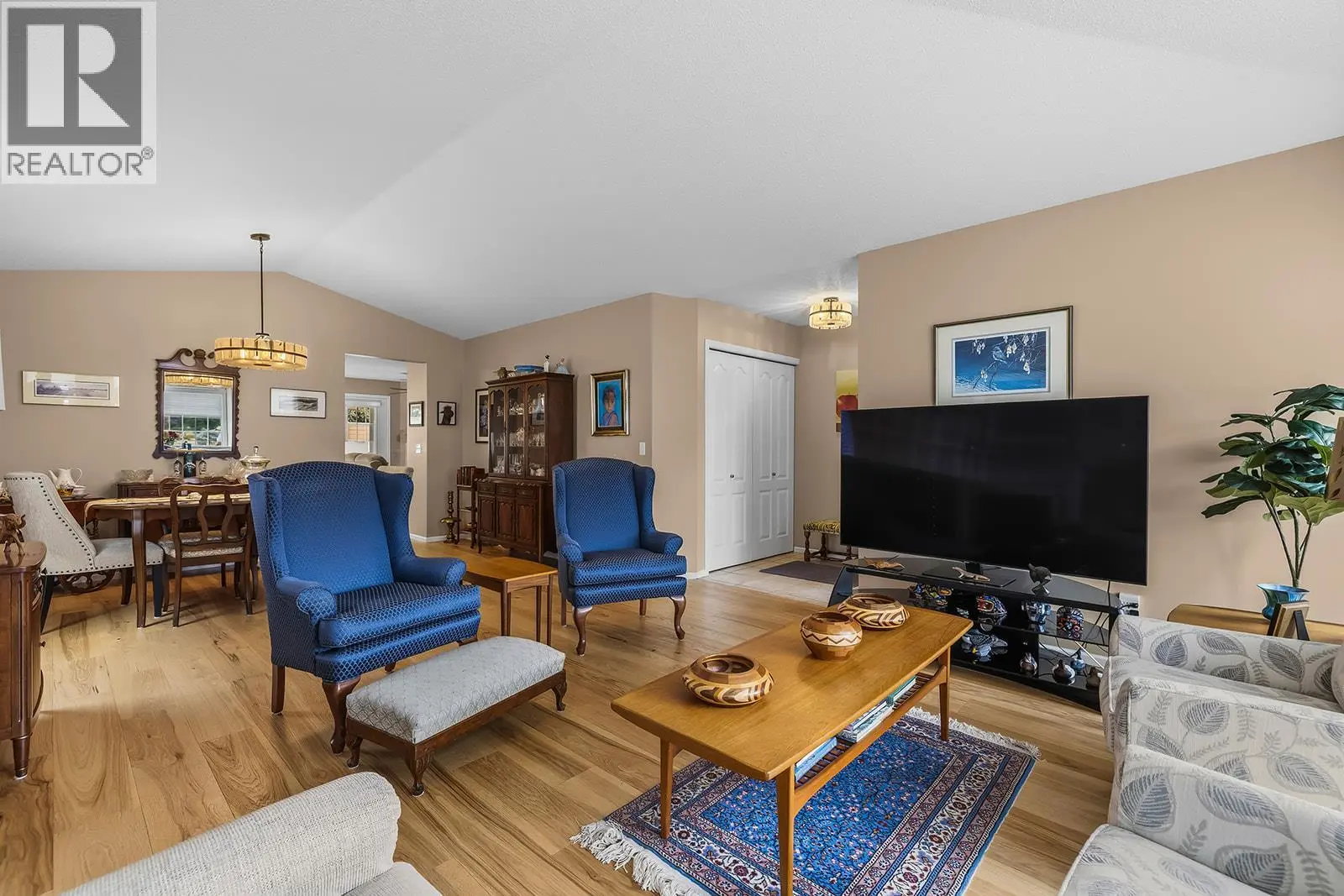 1201 Cameron Avenue Unit# 17. Kelowna, British Columbia