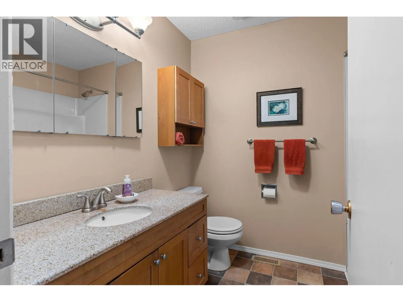485 Bach Road. Kelowna, British Columbia