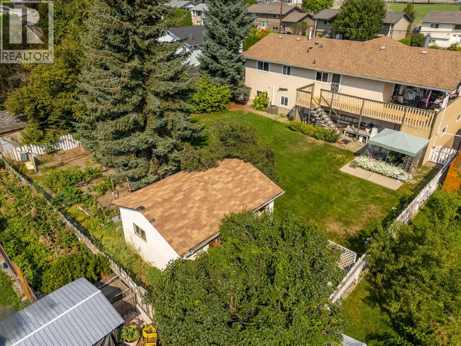 485 Bach Road. Kelowna, British Columbia