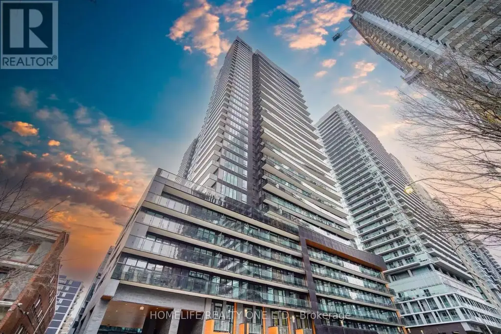 1111 - 117 Broadway Avenue, Toronto (Mount Pleasant West)