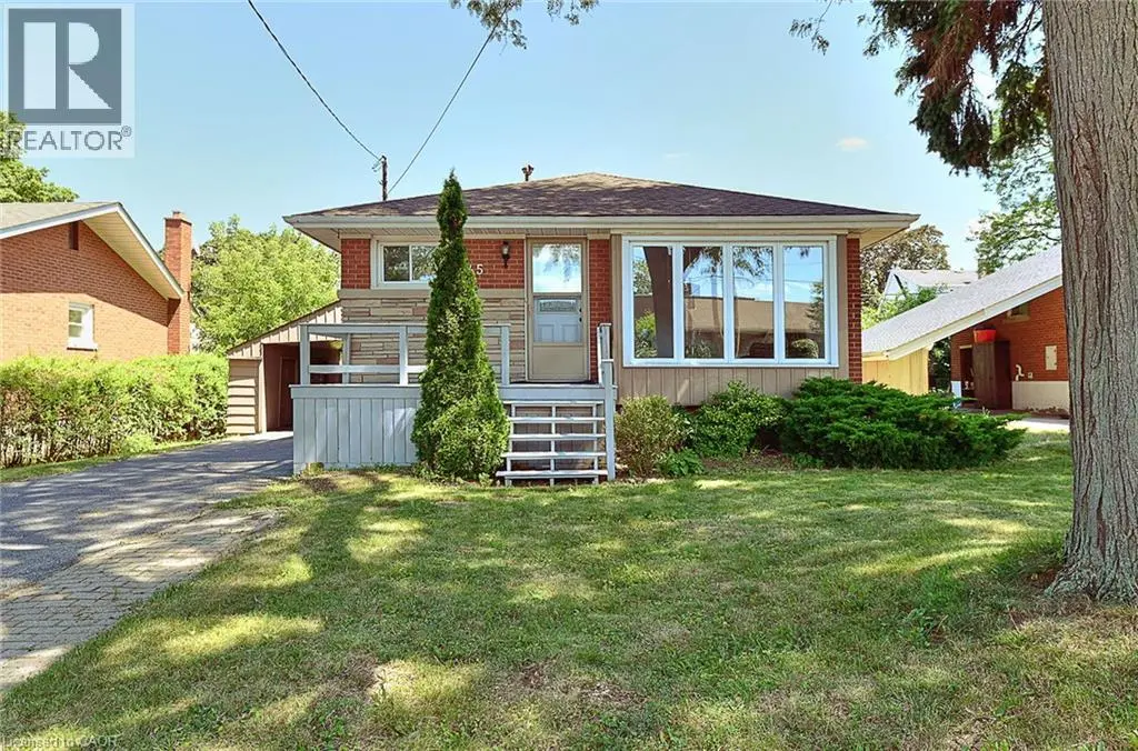 245 West 33rd Street, Hamilton