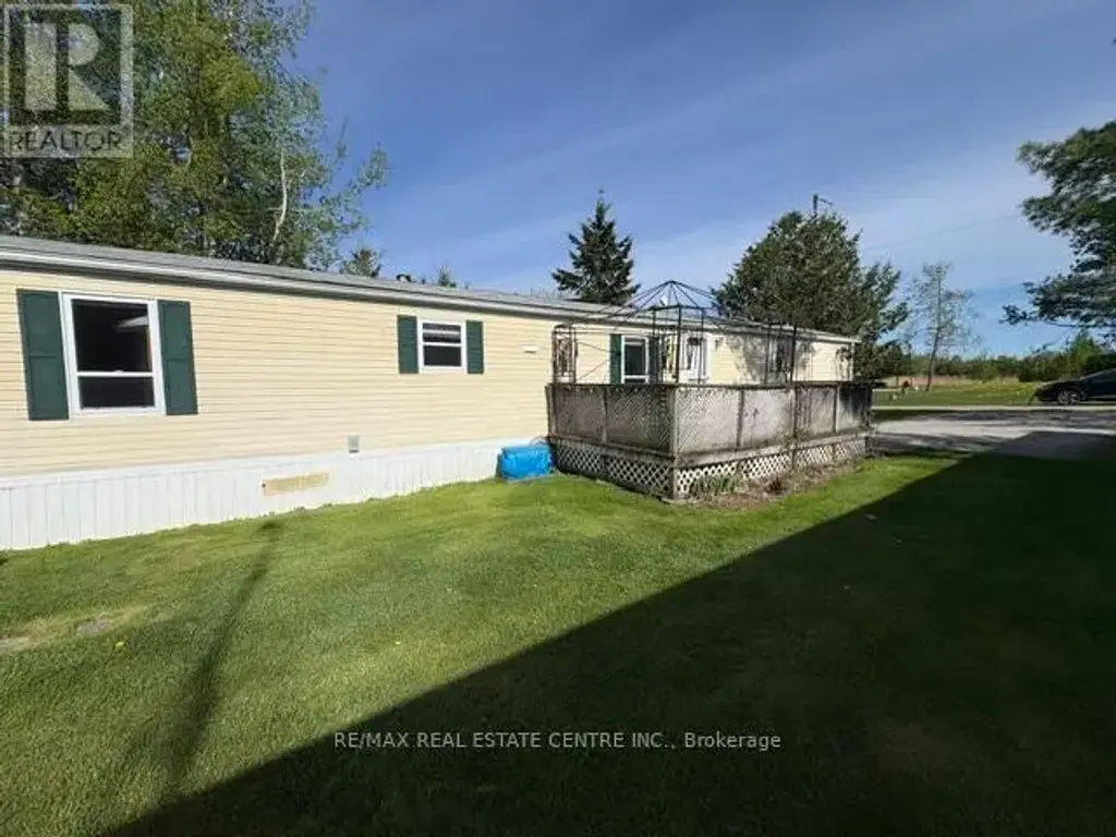 40 Maple Grove Village Road, Southgate