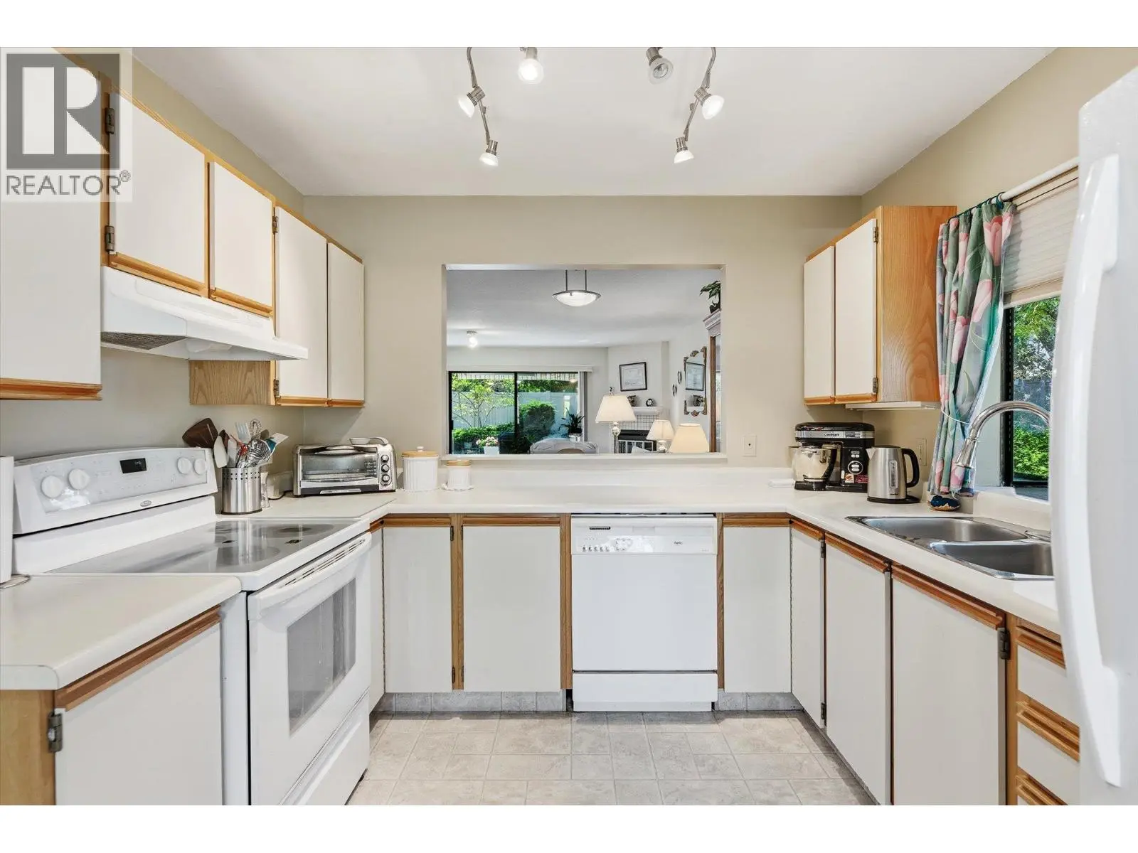 1765 Leckie Road Unit# 201. Kelowna, British Columbia