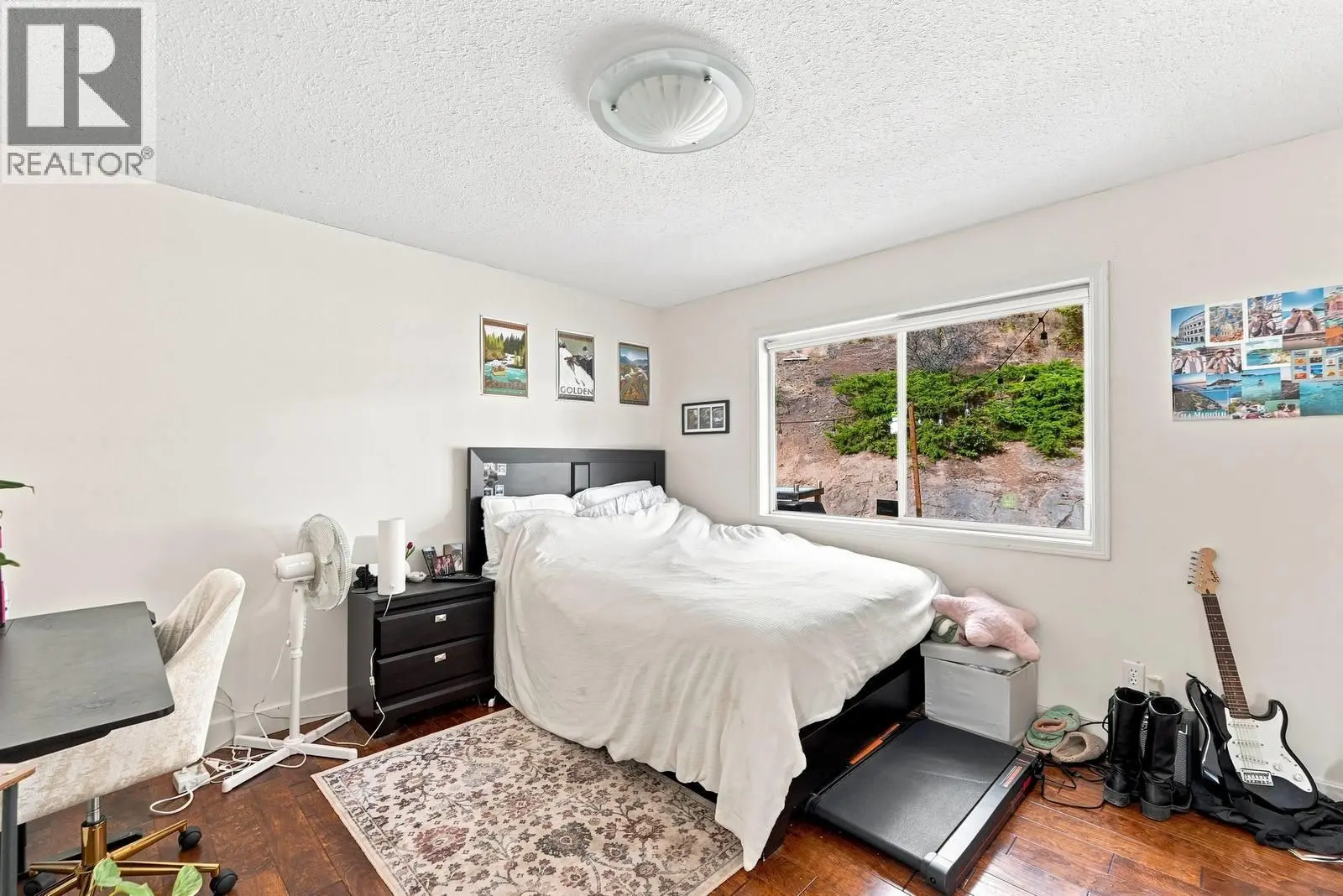 464 Glen Pine Court. Kelowna, British Columbia