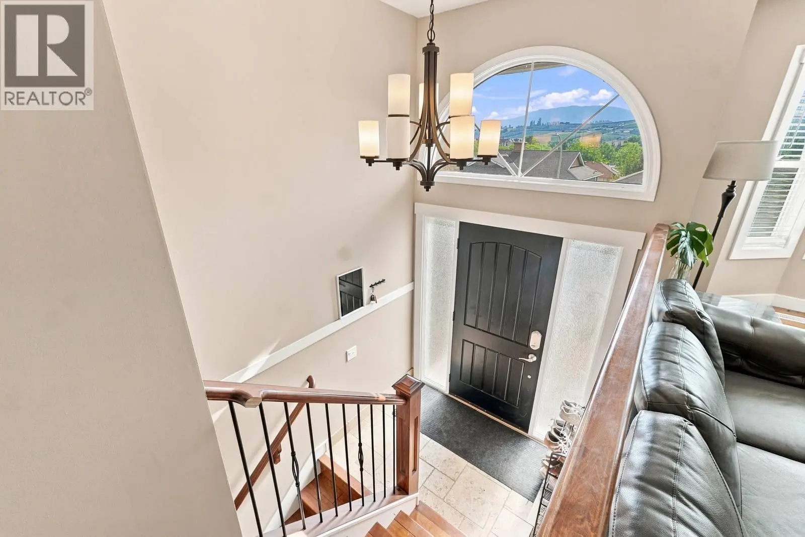 464 Glen Pine Court. Kelowna, British Columbia