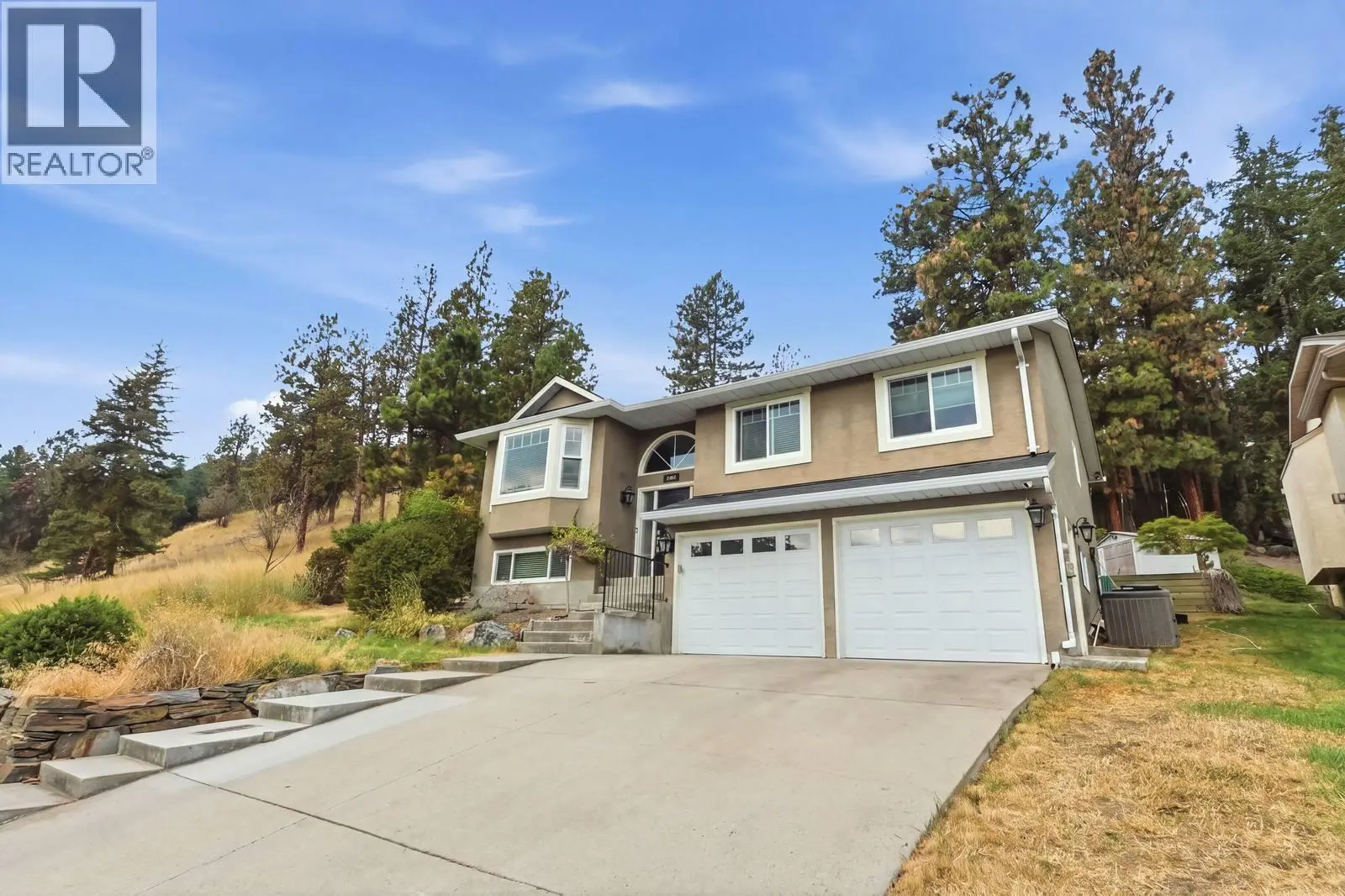 464 Glen Pine Court. Kelowna, British Columbia