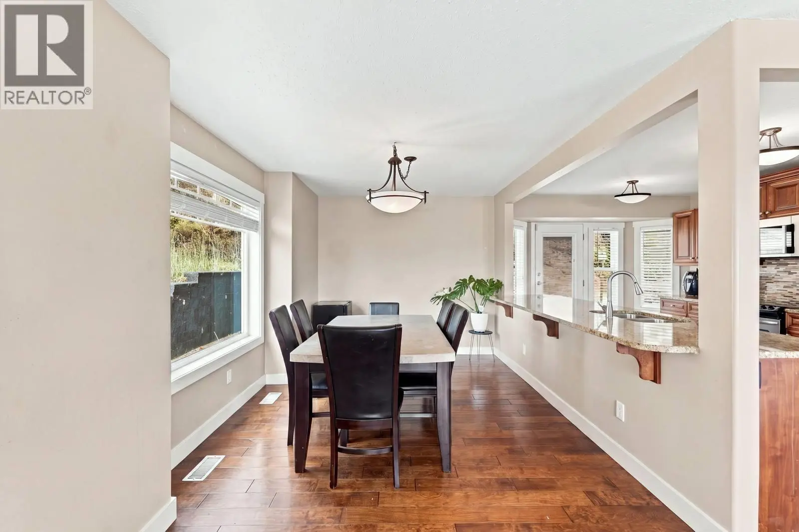 464 Glen Pine Court. Kelowna, British Columbia