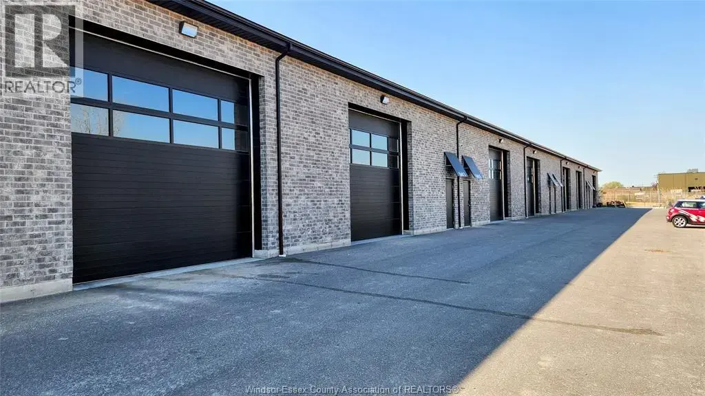2110 Fasan Unit# 3, Oldcastle