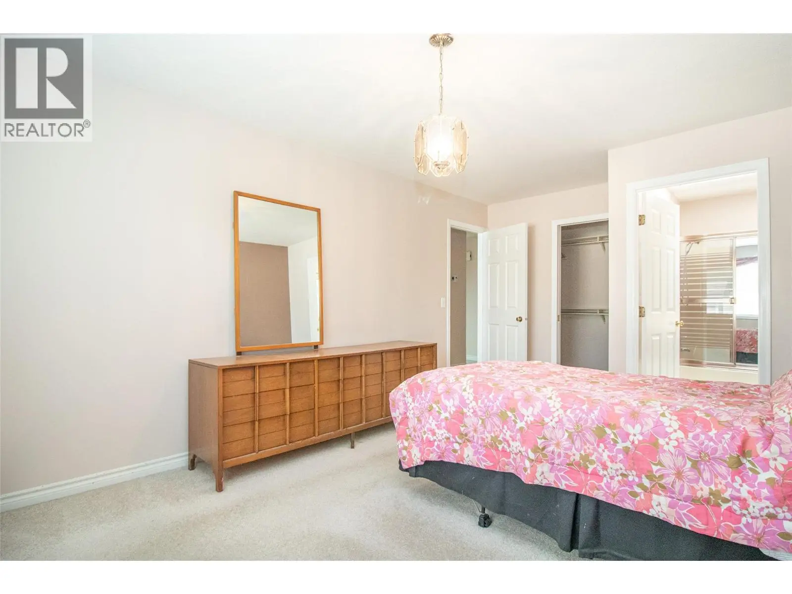 1260 Raymer Avenue Unit# 442. Kelowna, British Columbia