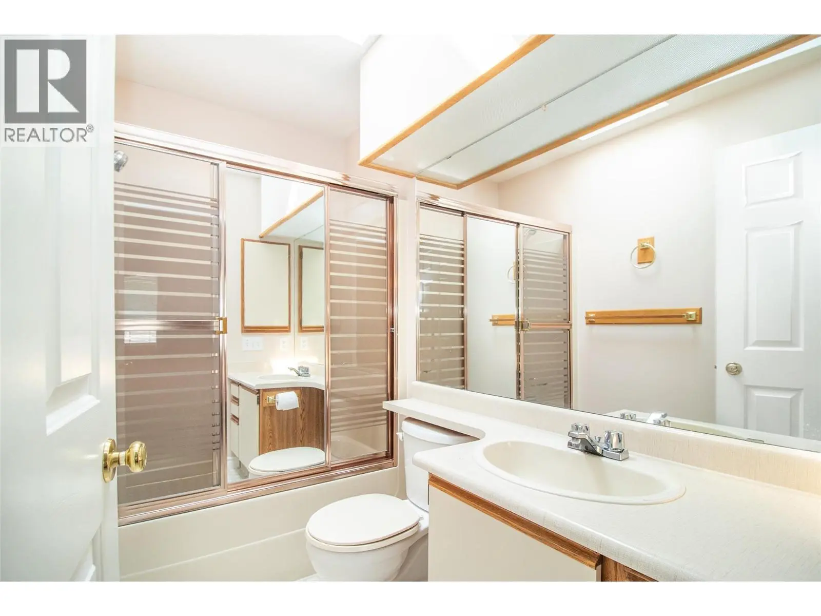 1260 Raymer Avenue Unit# 442. Kelowna, British Columbia
