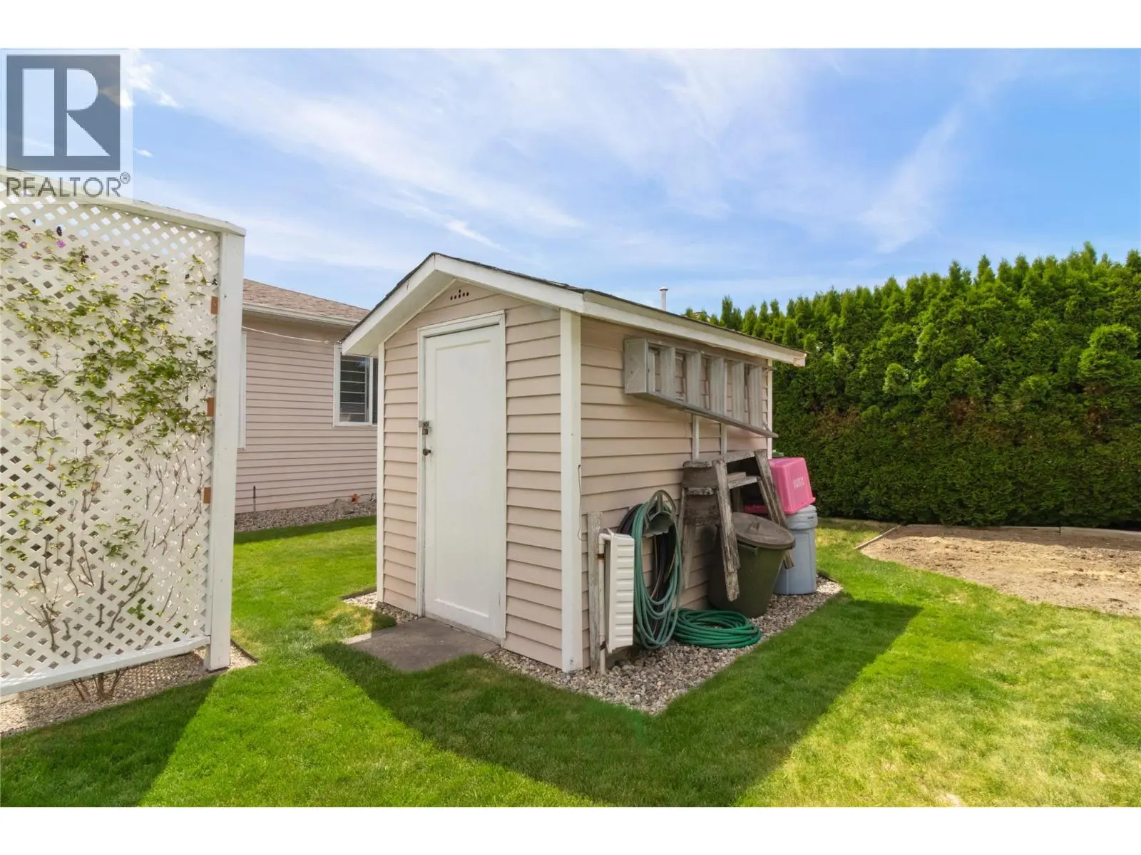 1260 Raymer Avenue Unit# 442. Kelowna, British Columbia