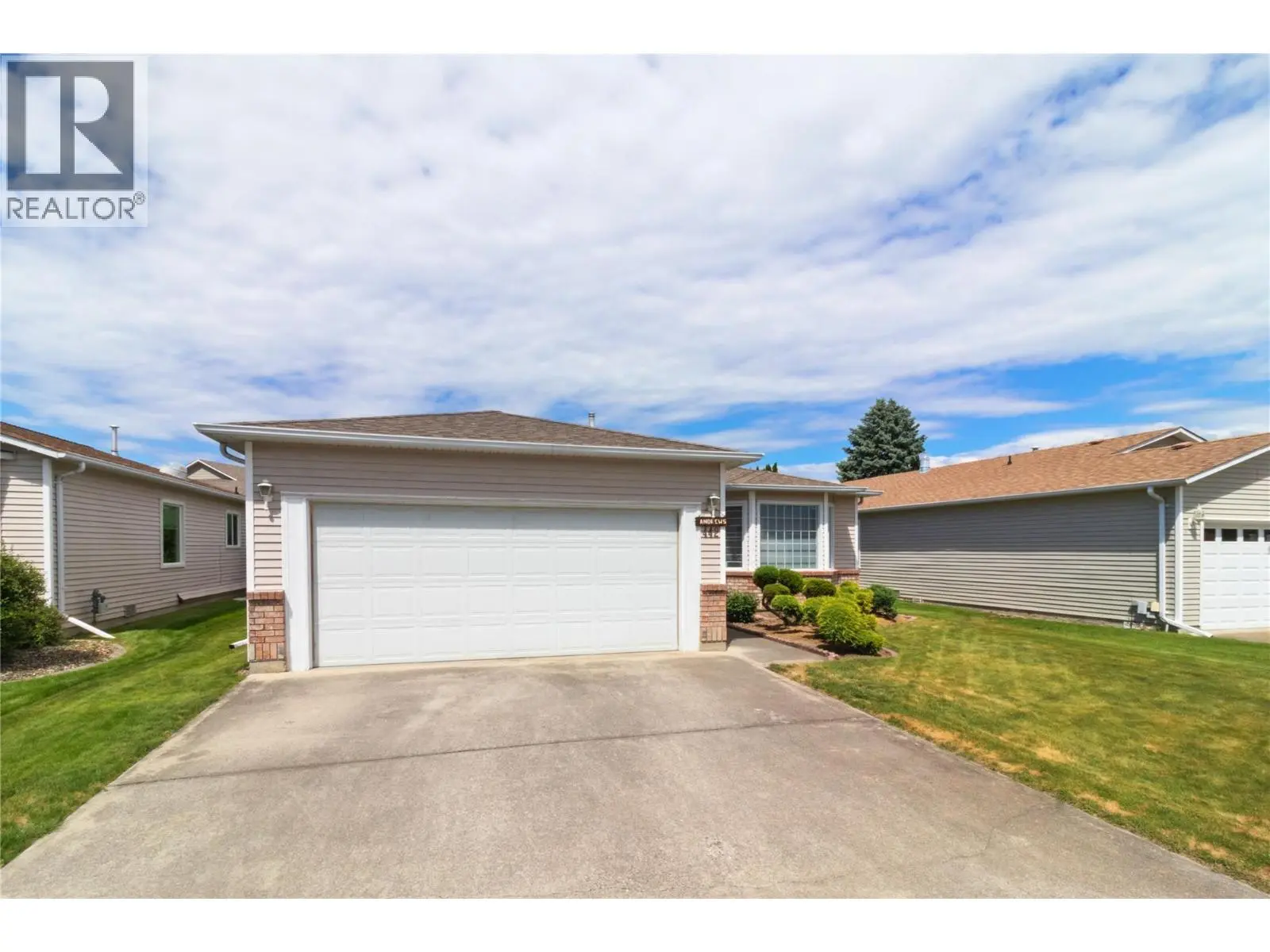1260 Raymer Avenue Unit# 442. Kelowna, British Columbia