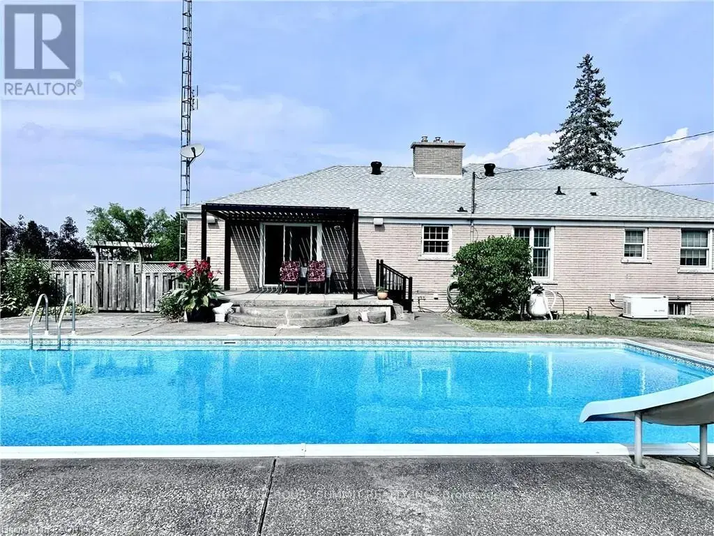 1279 Niagara River Parkway, Fort Erie (Central)
