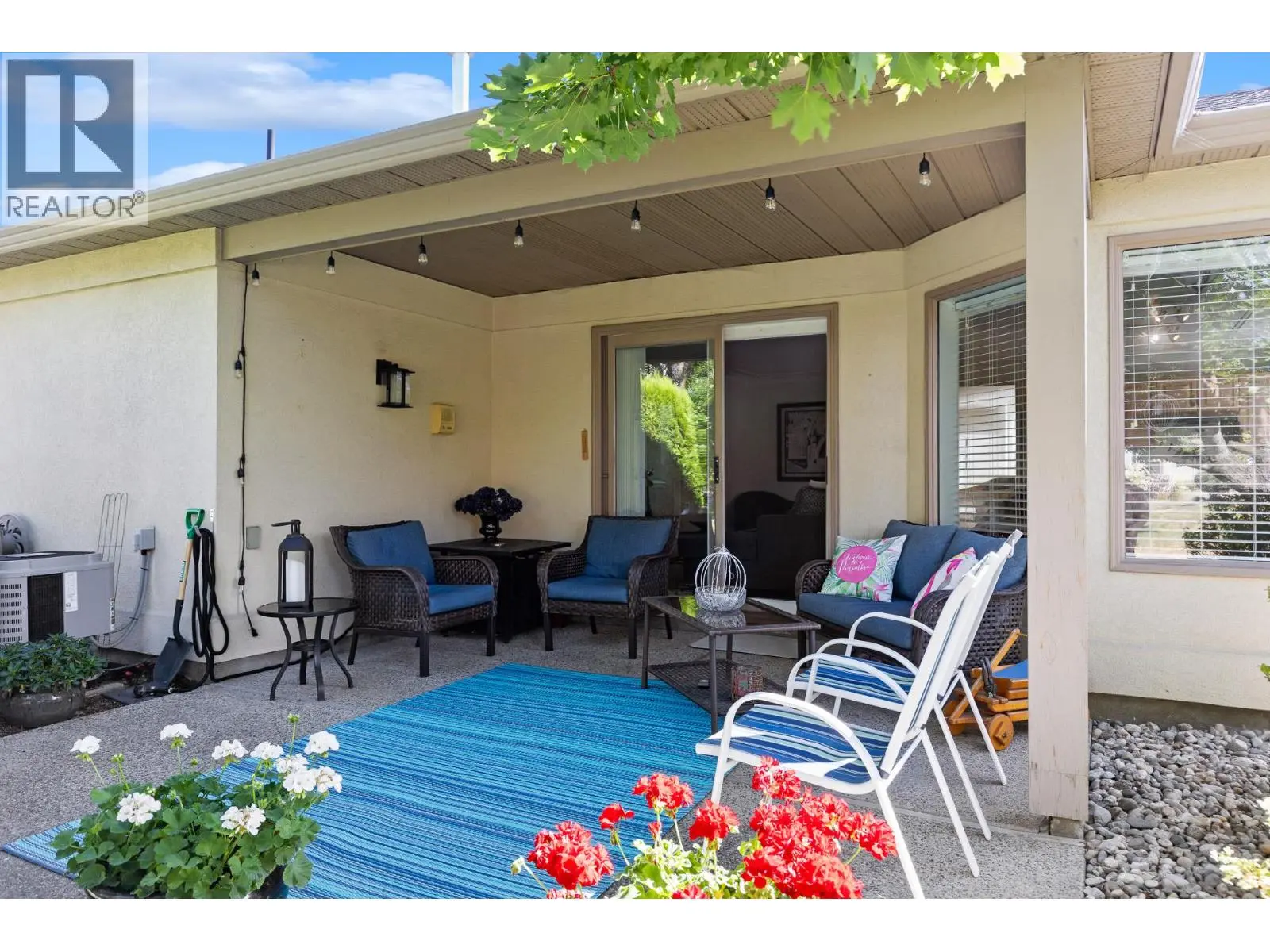 595 Yates Road Unit# 32. Kelowna, British Columbia