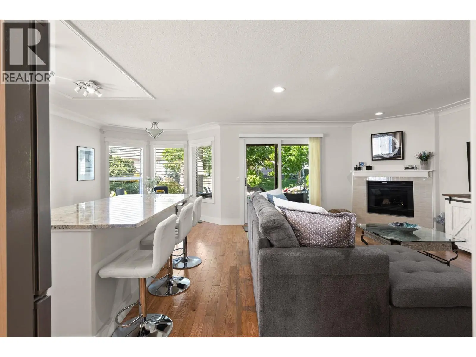 595 Yates Road Unit# 32. Kelowna, British Columbia