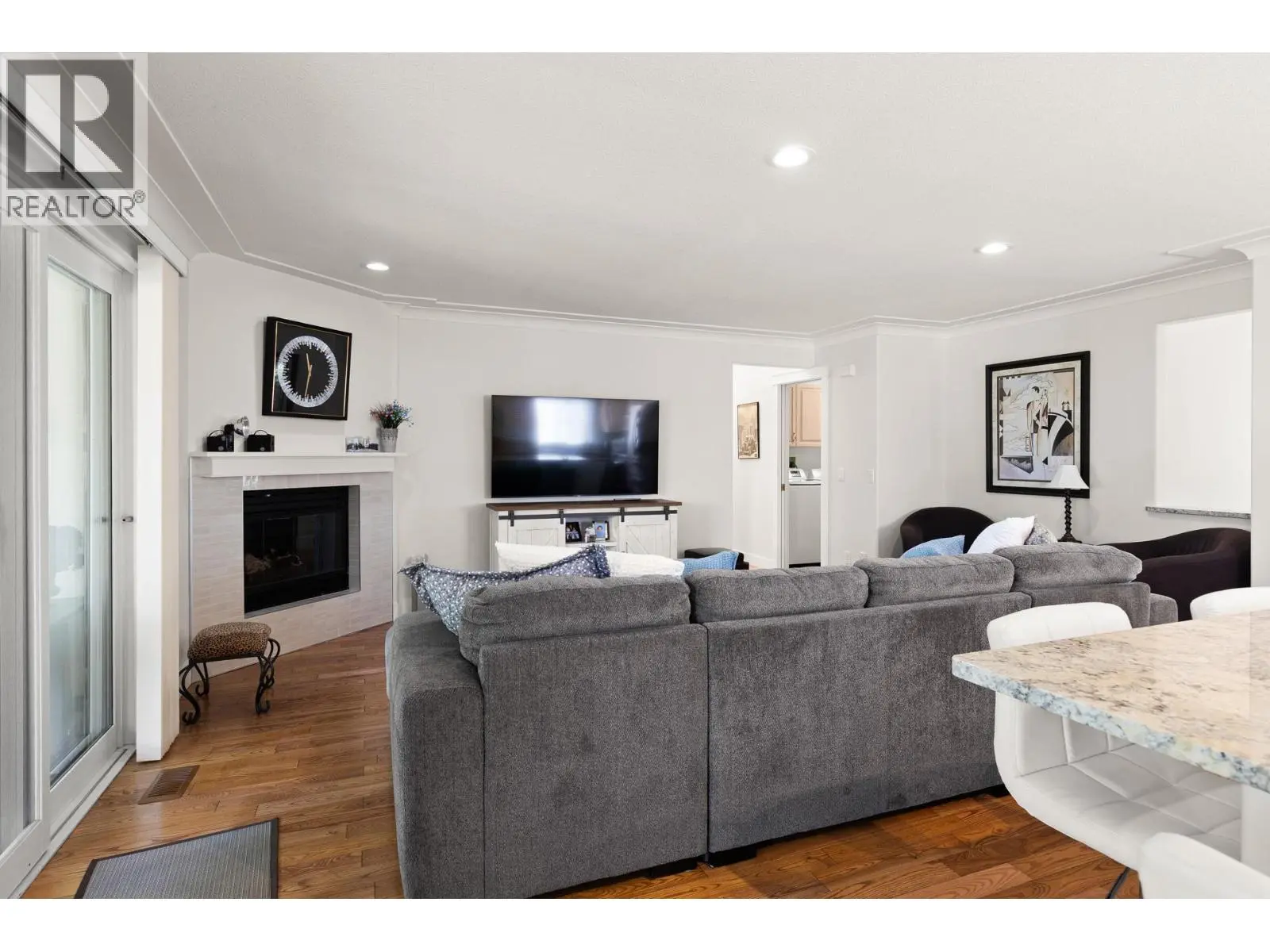 595 Yates Road Unit# 32. Kelowna, British Columbia