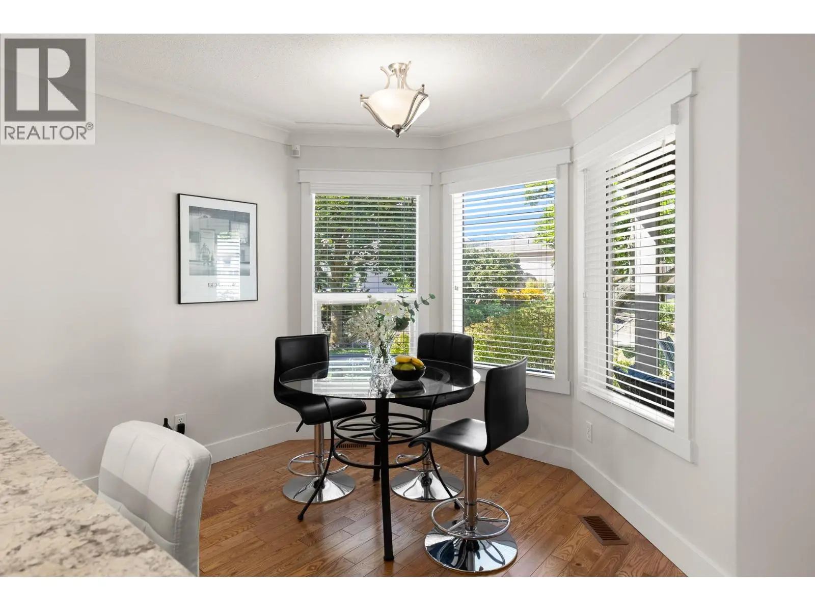 595 Yates Road Unit# 32. Kelowna, British Columbia