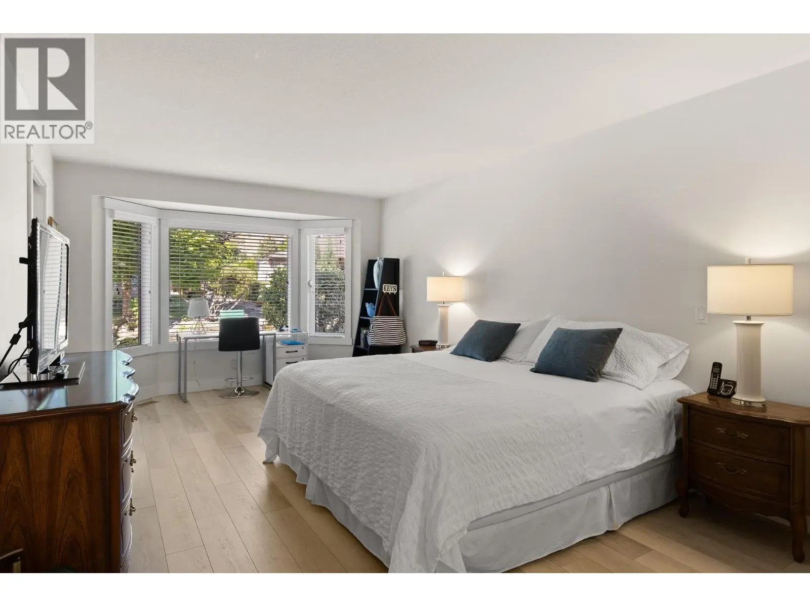 595 Yates Road Unit# 32. Kelowna, British Columbia