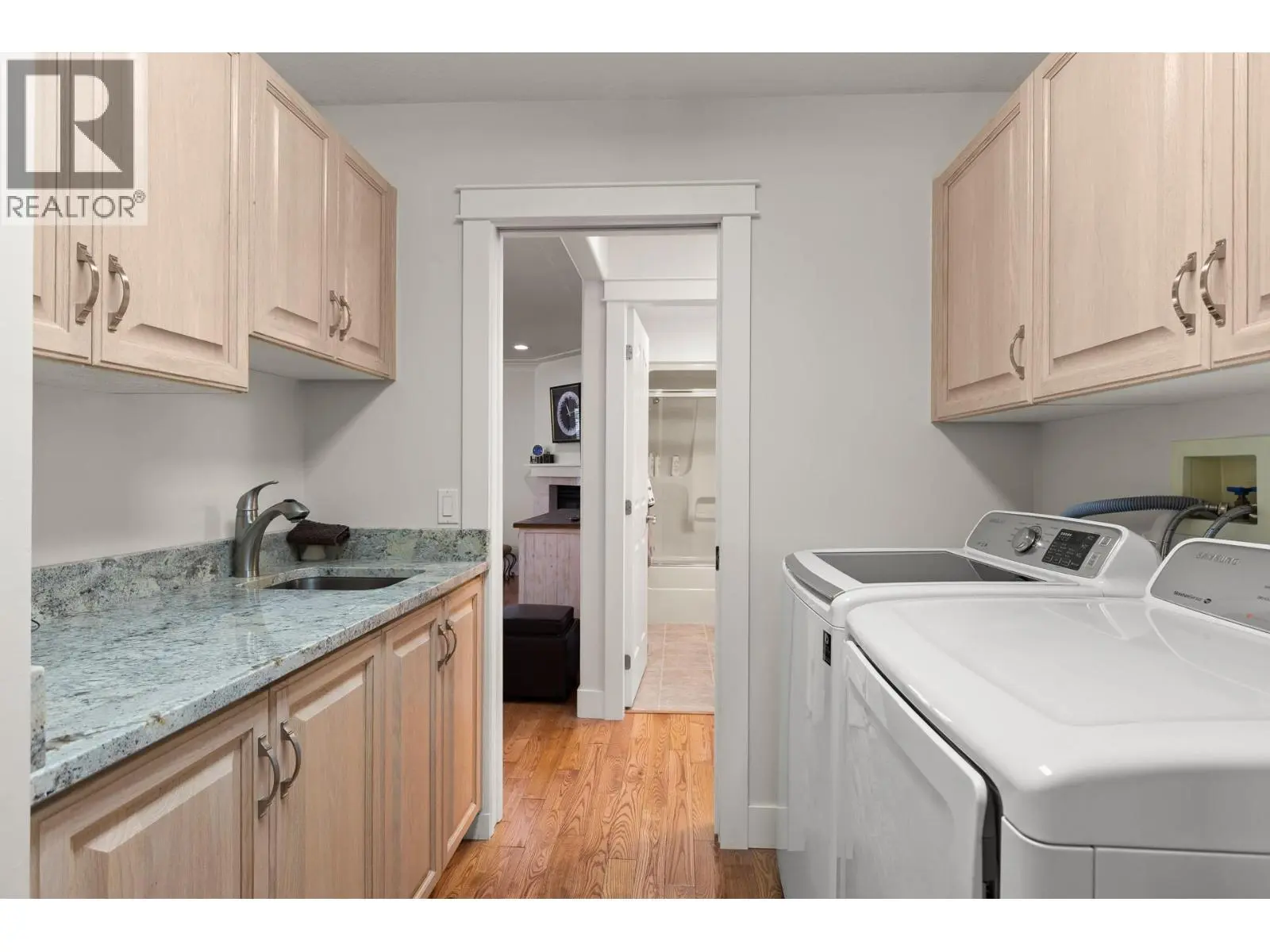 595 Yates Road Unit# 32. Kelowna, British Columbia